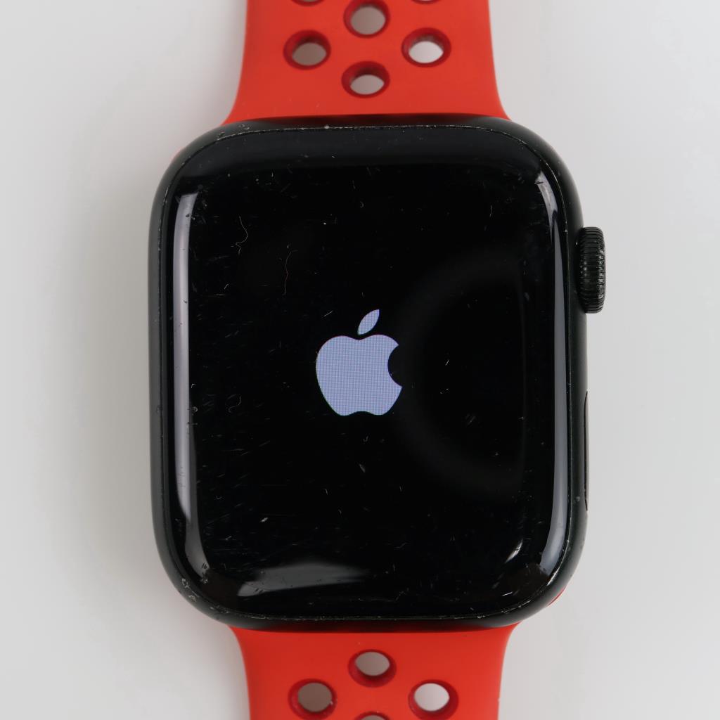 Apple Watch Series 7