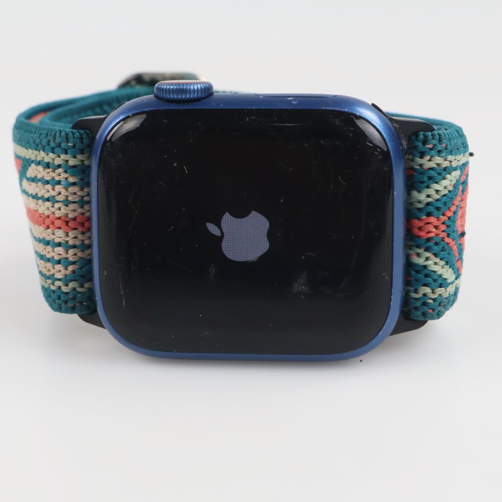 Apple Watch Series 7 Sold For Parts
