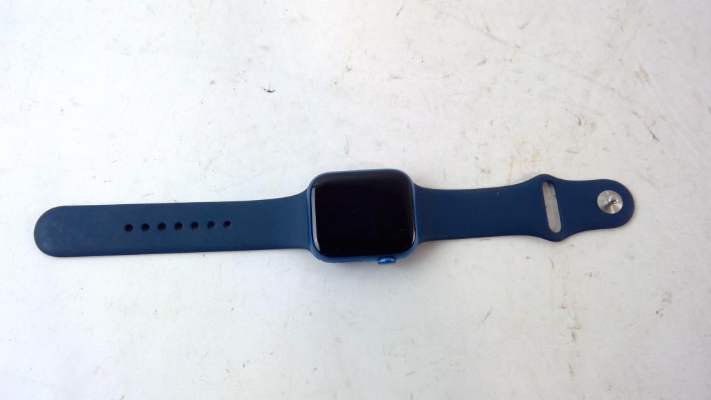 Apple Watch Series 7 Sold For Parts