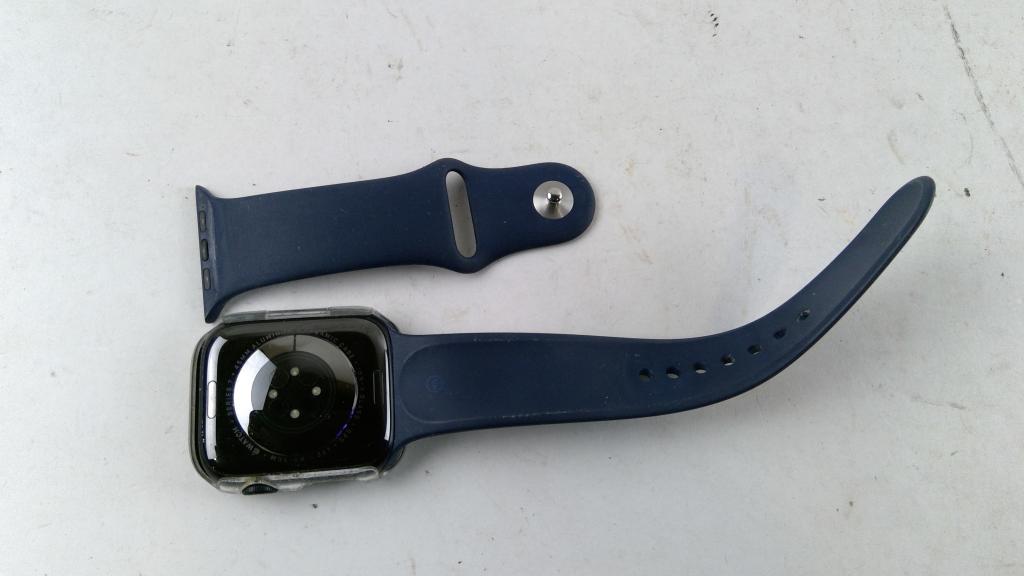 Apple Watch Series 7 Sold For Parts