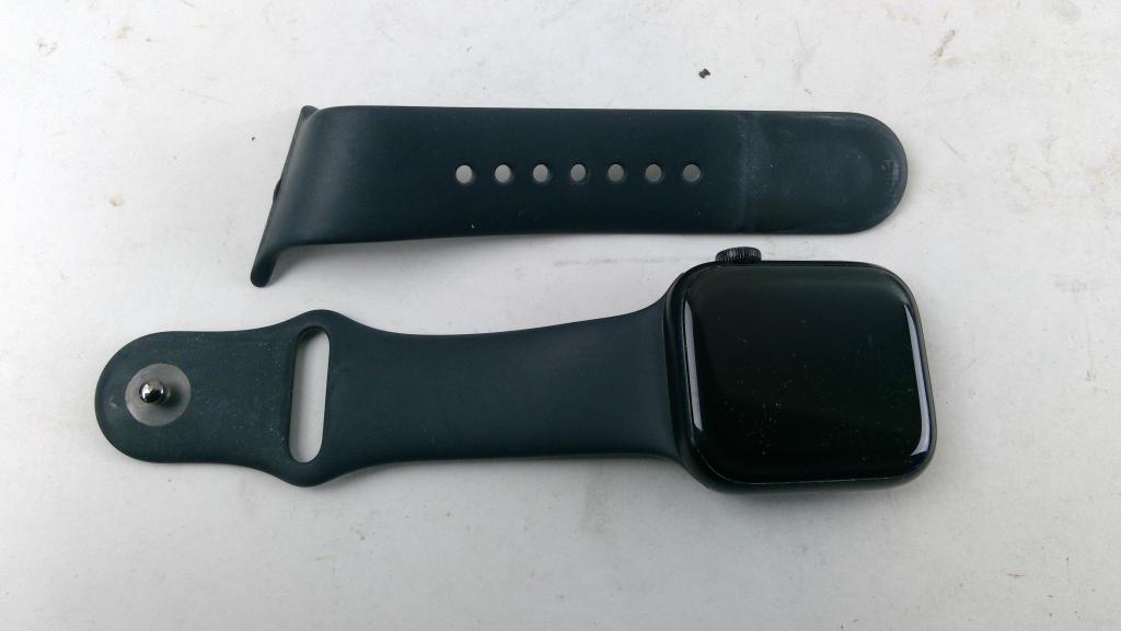 Apple Watch Series 7 Sold For Parts