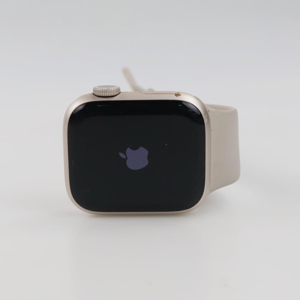 Apple Watch Series 8