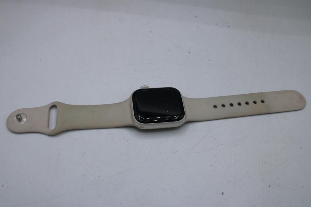 Apple Watch Series 8 (GPS), 41mm Aluminum Case, Band (S/M)
