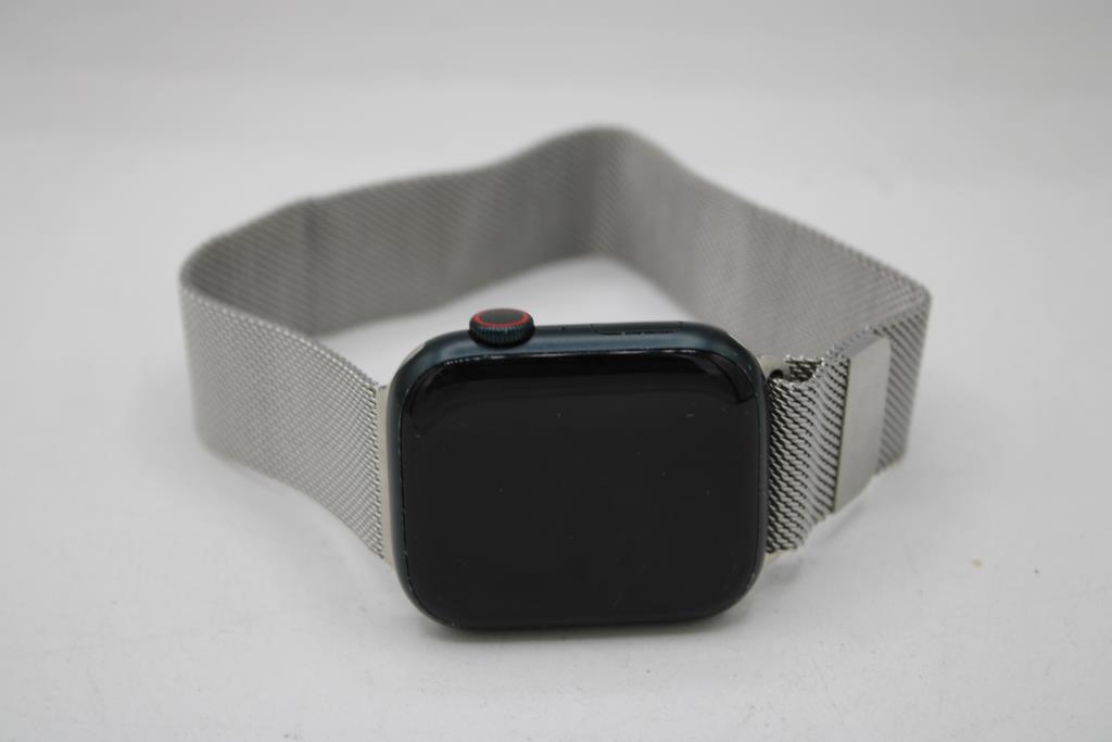 Apple Watch Series 8 (GPS + LTE), 45mm Aluminum Case, Band (Ajustable)