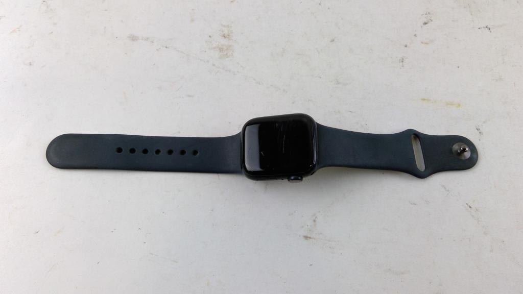Apple Watch Series 8 Sold For Parts
