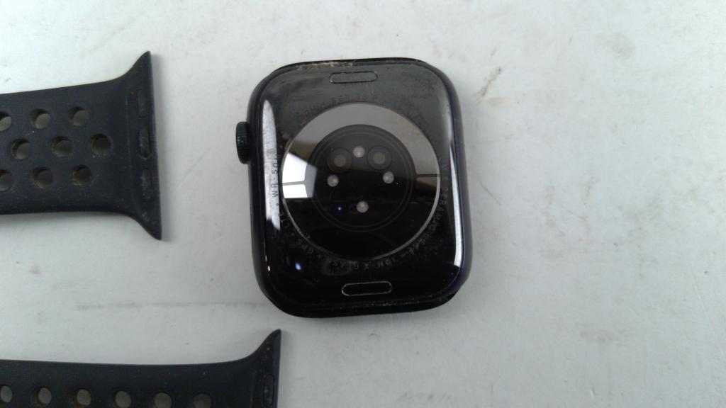 Apple Watch Series 8 Sold For Parts