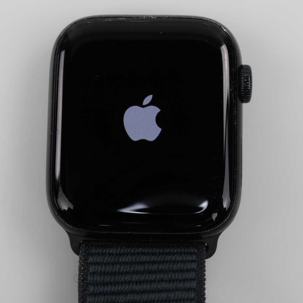Apple Watch Series SE