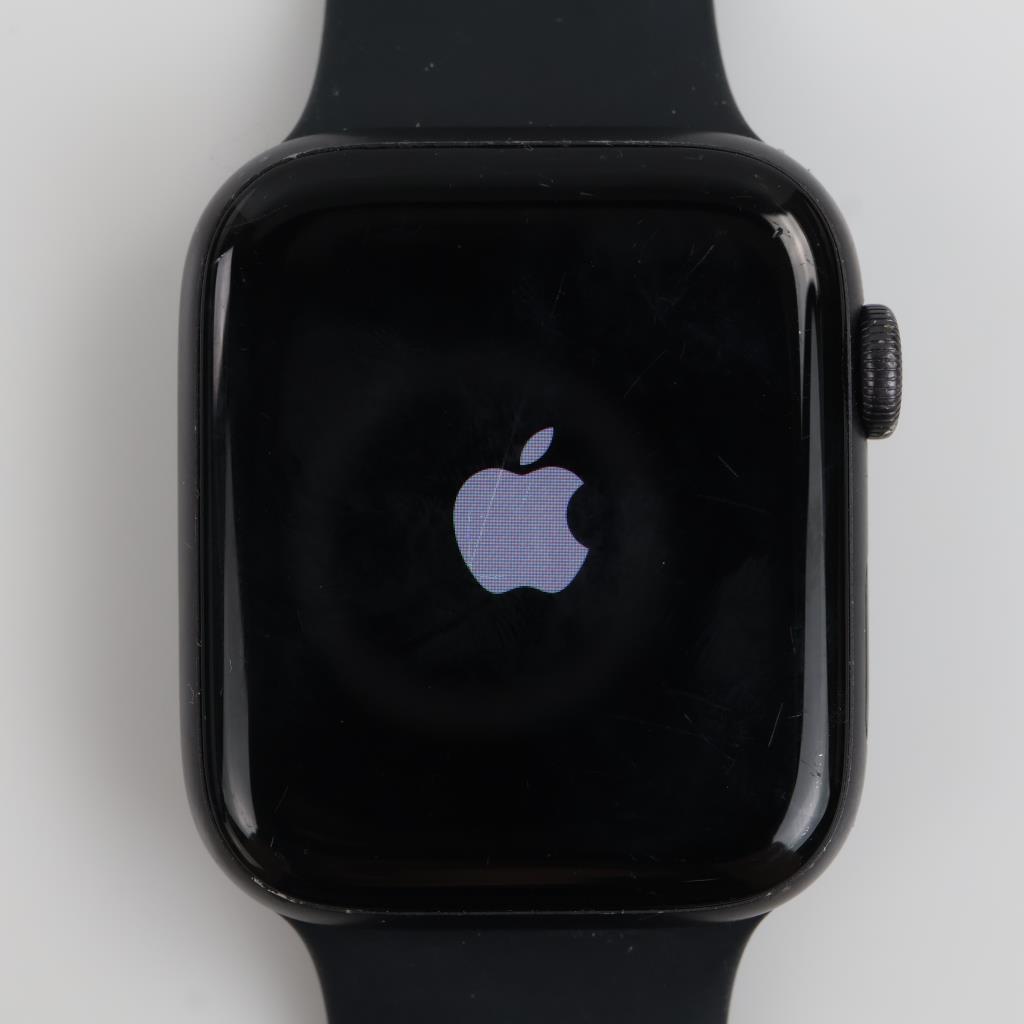 Apple Watch Series SE