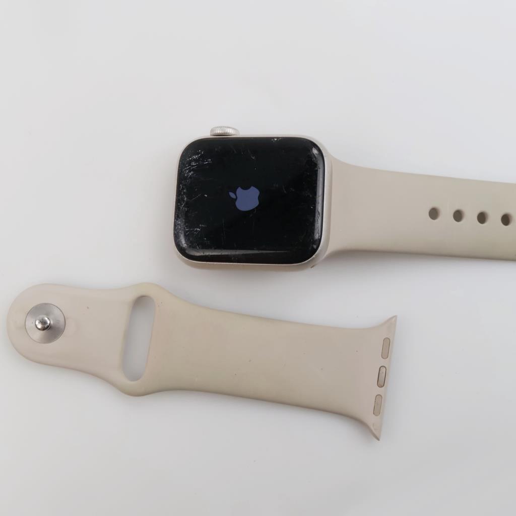 Apple Watch Series SE