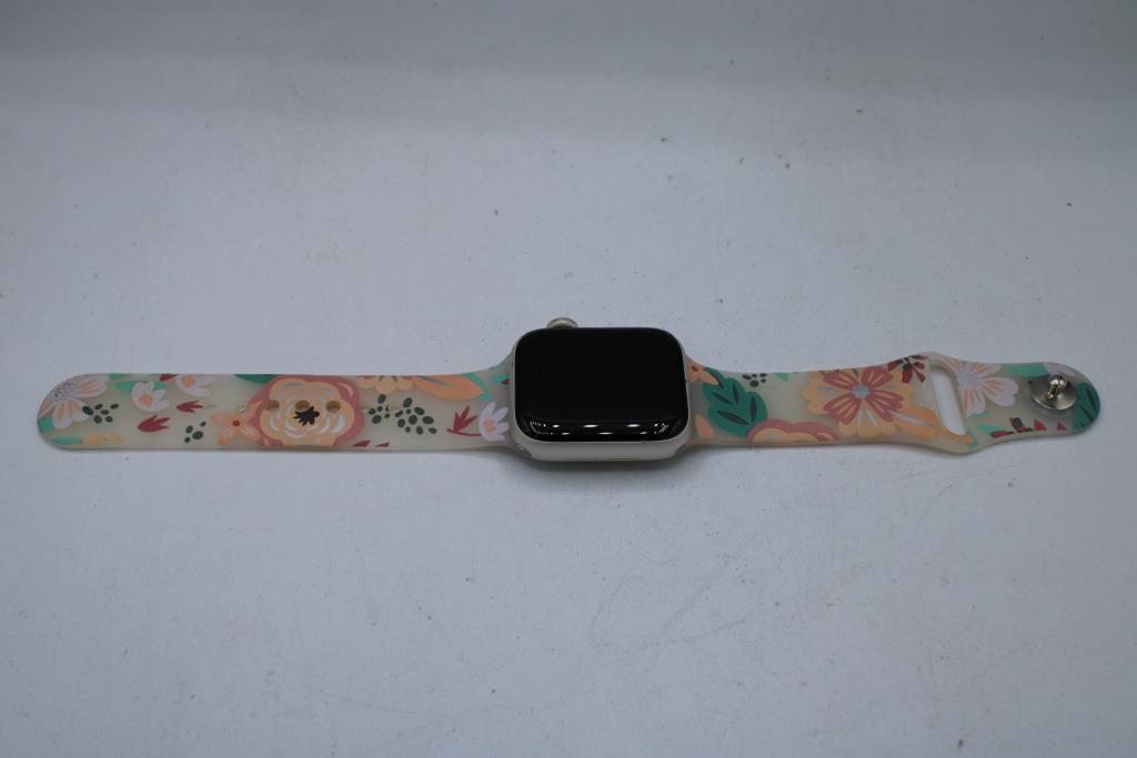 Apple Watch Series SE (GPS + LTE),. 40mm Aluminum Case, Band (S/M )