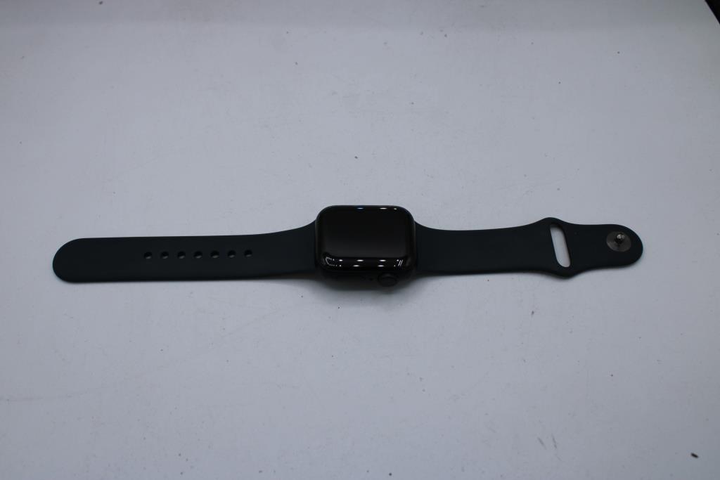 Apple Watch Series SE (GPS),40mm Aluminum Case, Band (S/M )