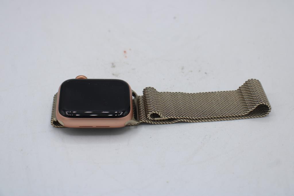 Apple Watch Series SE (GPS