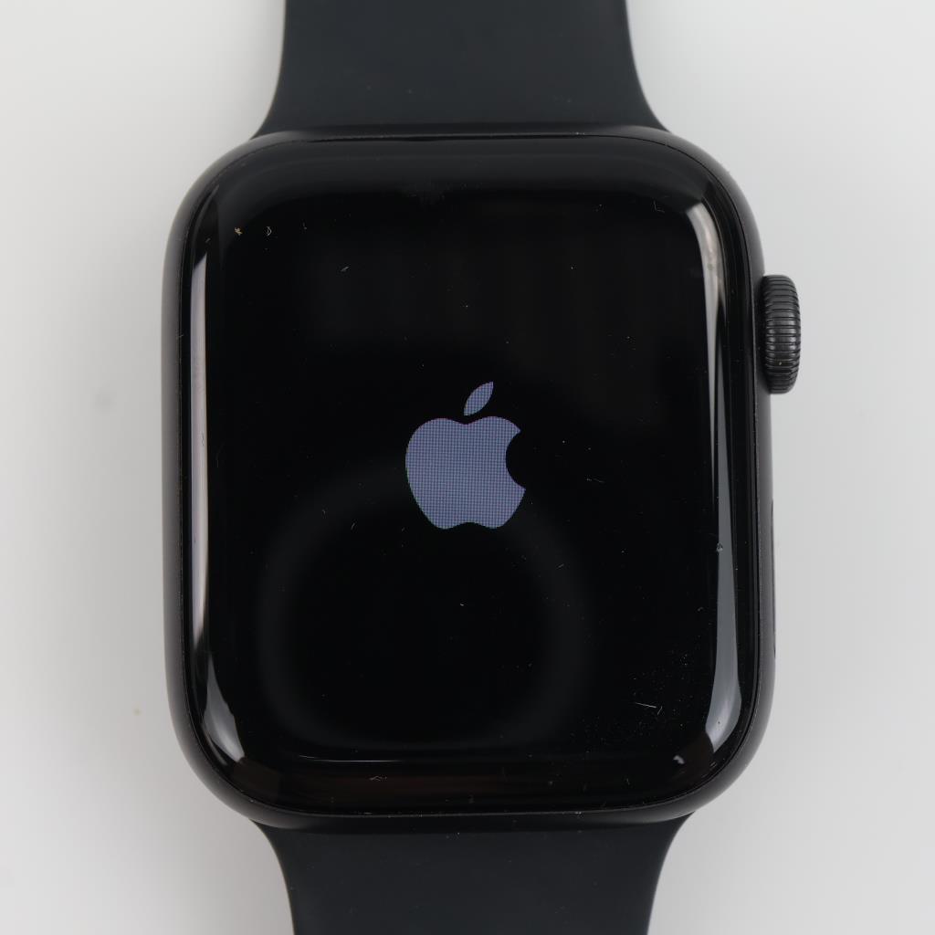 Apple Watch Series SE Sold For Parts