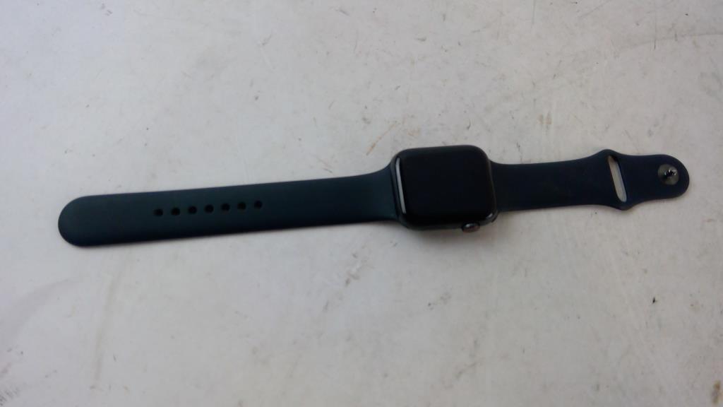 Apple Watch Series SE Sold For Parts