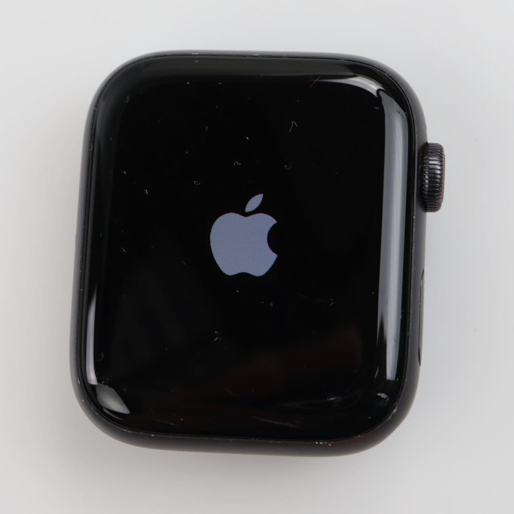Apple Watch Series SE Sold For Parts