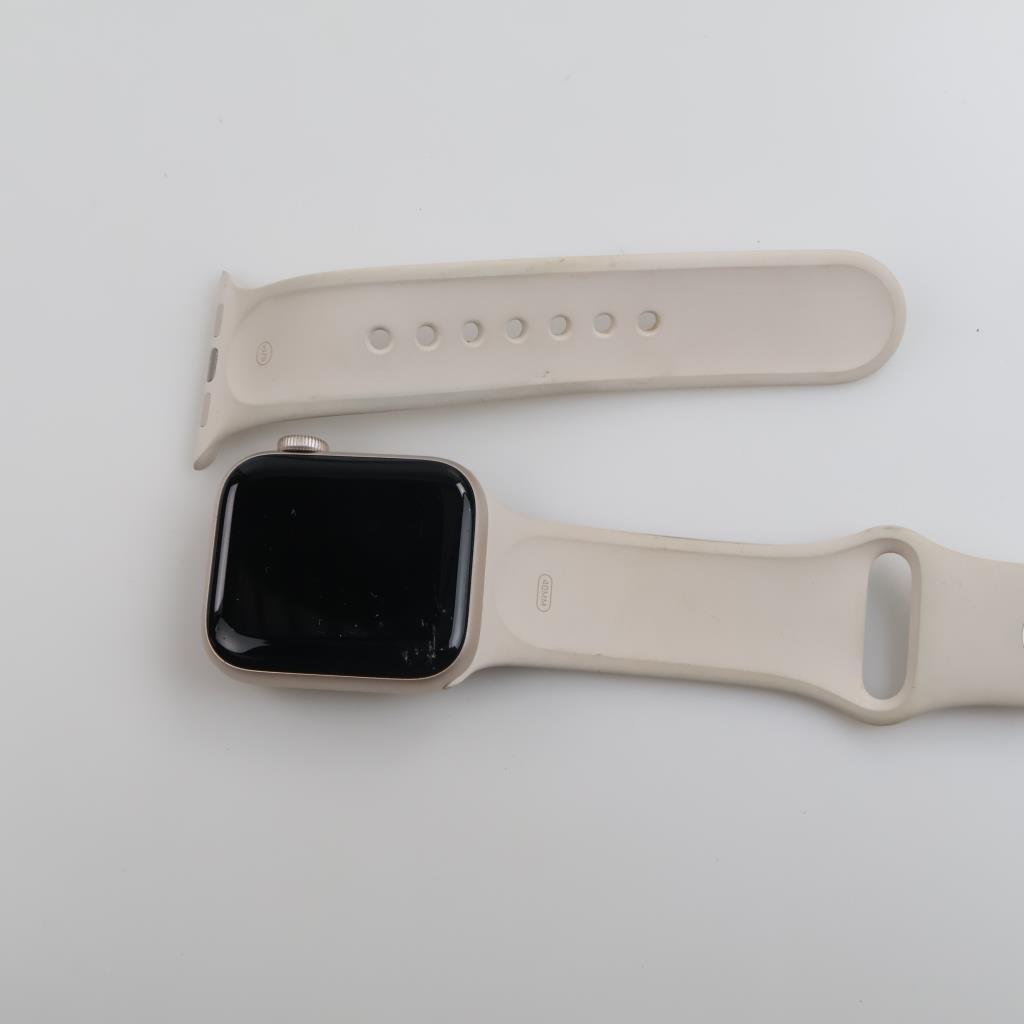 Apple Watch Series SE Sold For Parts