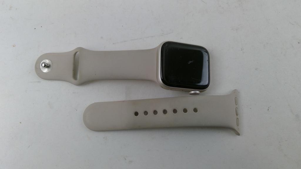 Apple Watch Series SE Sold For Parts