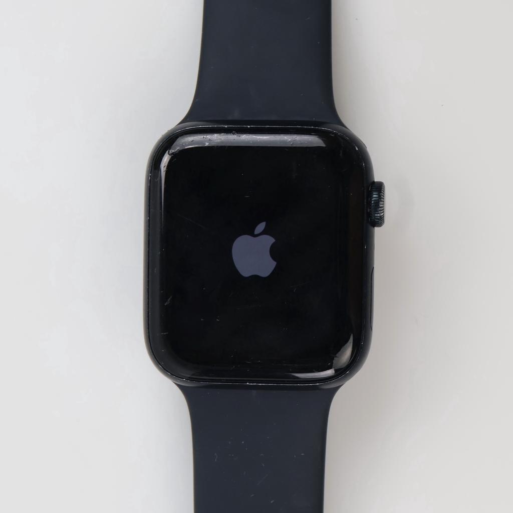 Apple Watch Series SE Sold For Parts