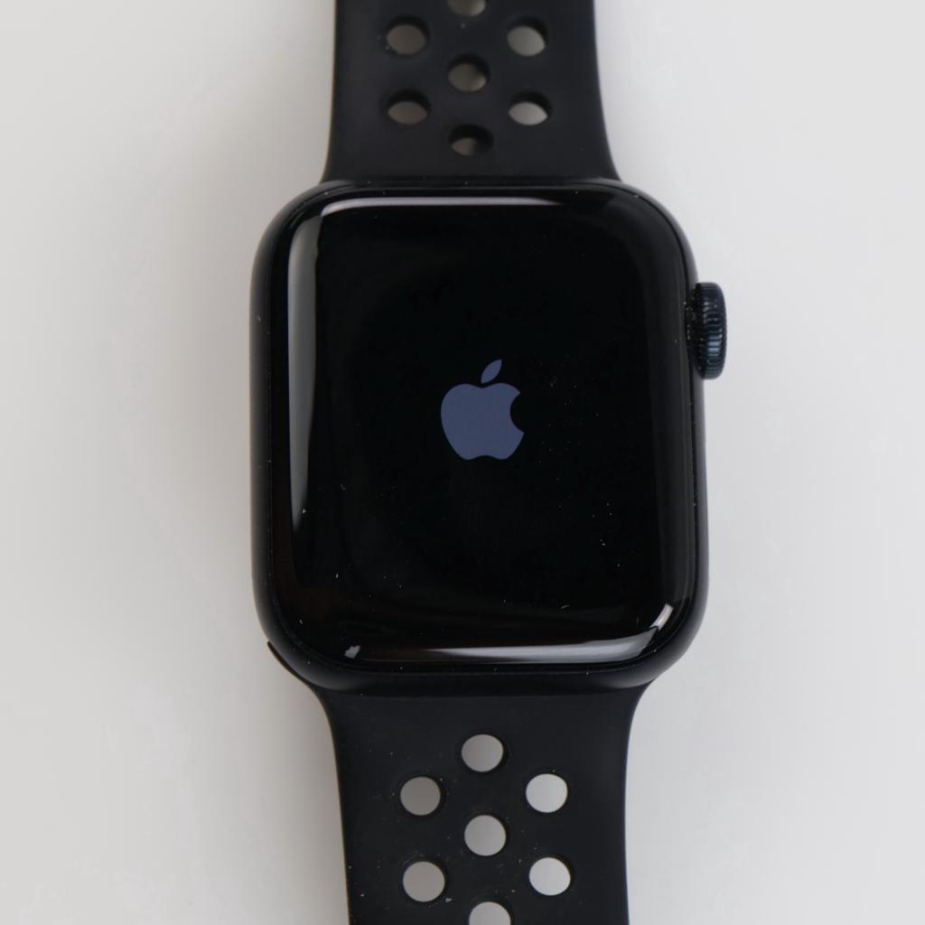 Apple Watch Series SE Sold For Parts
