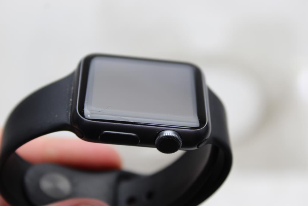 Apple Watch Sport 7000 Series 38mm Aluminum Black Sports Band Size M L Activation Locked Sold For Parts Property Room