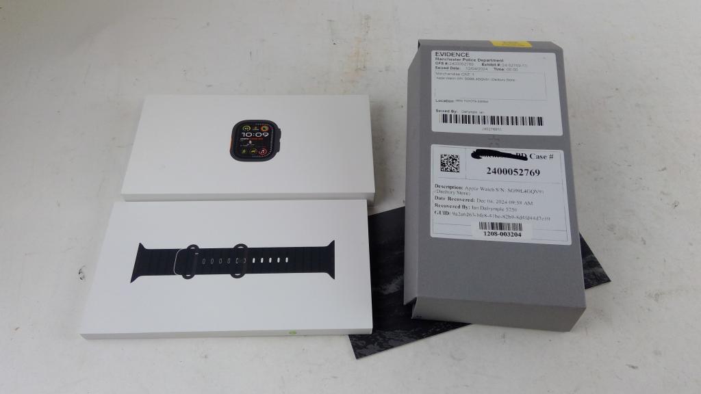 Apple Watch Ultra 2, 49mm, New