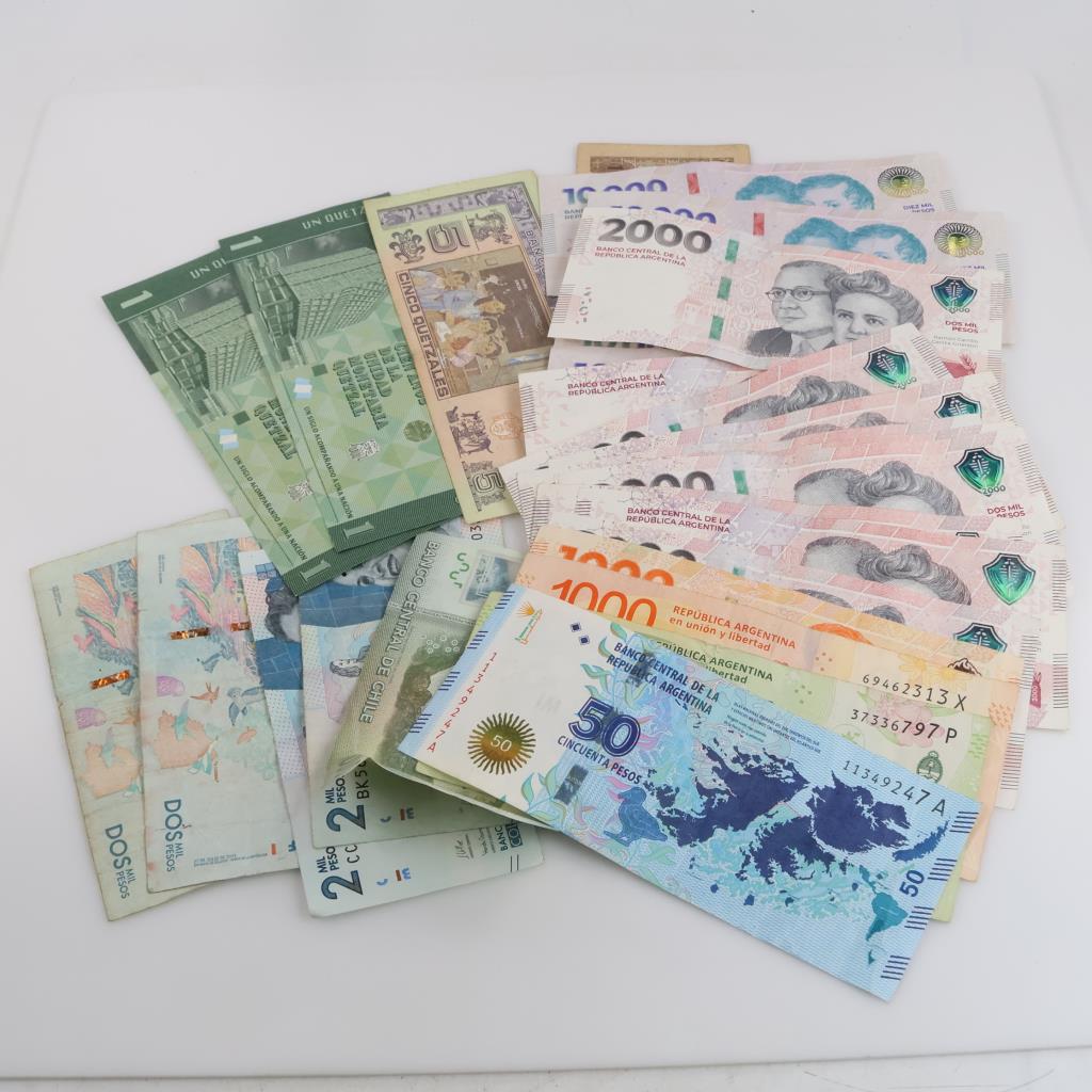 Argentina, Chile, Colombia, Guatemala Currency, 29 Pieces