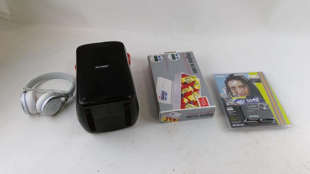 Art & Sound Bluetooth Speaker And More 4 Pieces
