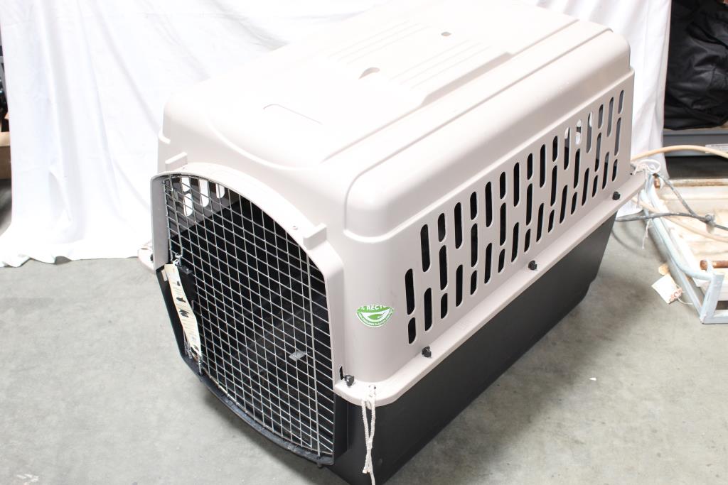 Aspca Collection Pet Taxi Travel Kennel Property Room