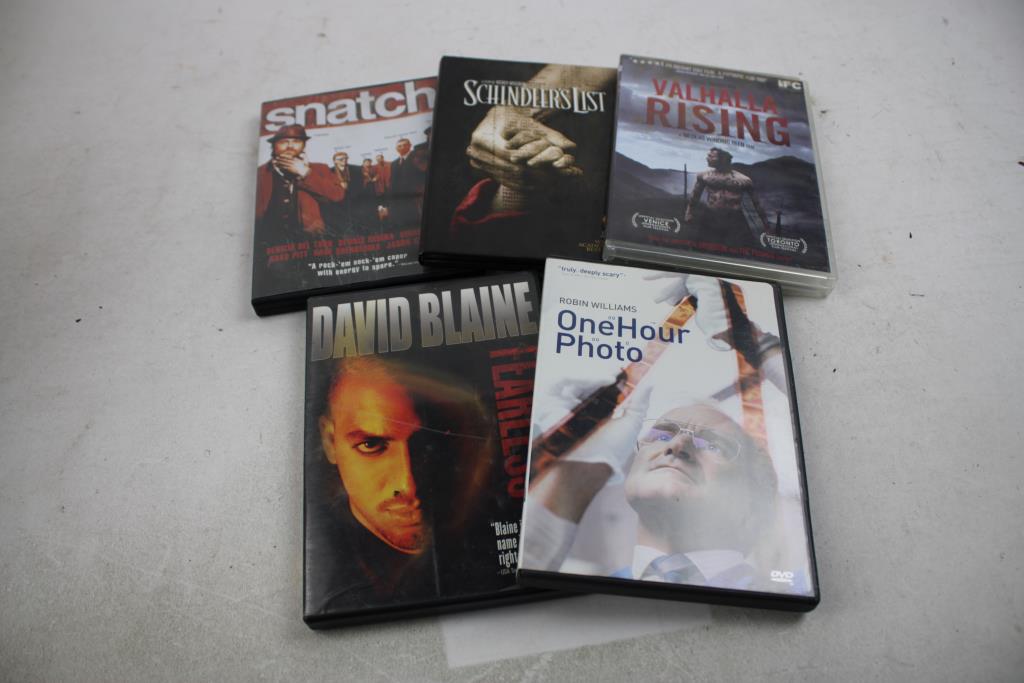 Assorted Blu-Ray/DVD Movies, 13 Pieces