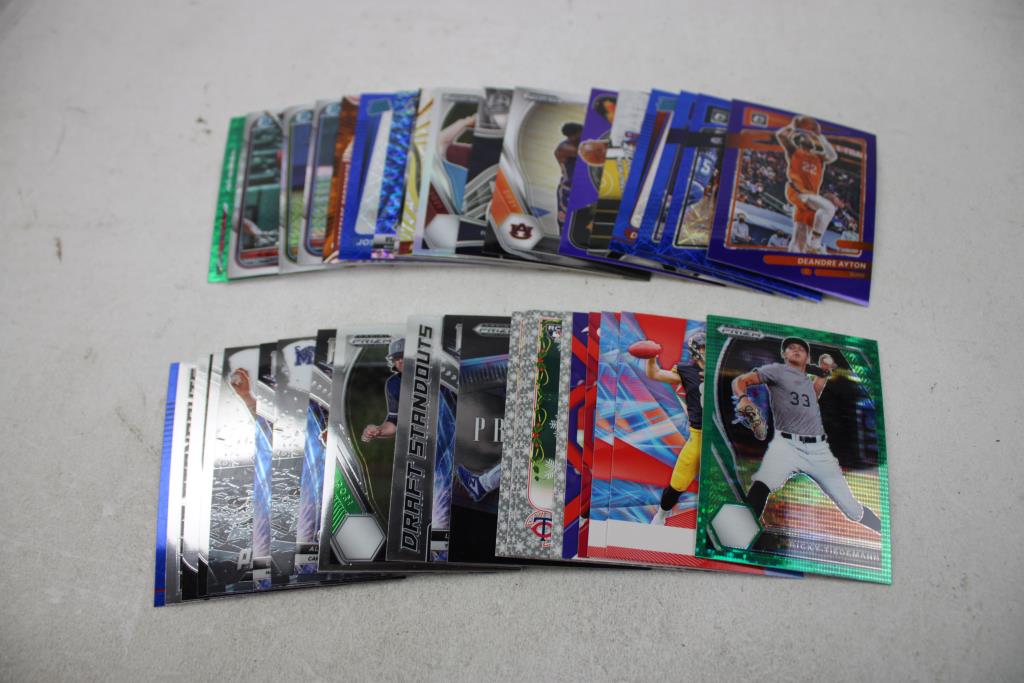 Assorted Sports Trading Card Lot, 30+ Cards