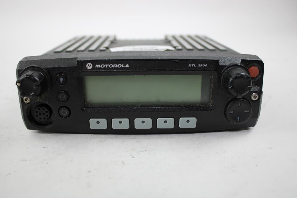 Astro 25  XTL 2500 P25 Motorola  Car Stereo