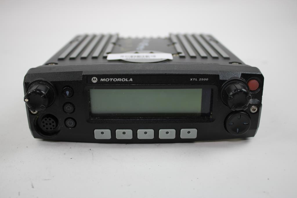 Astro 25  XTL 2500 P25 Motorola  Car Stereo