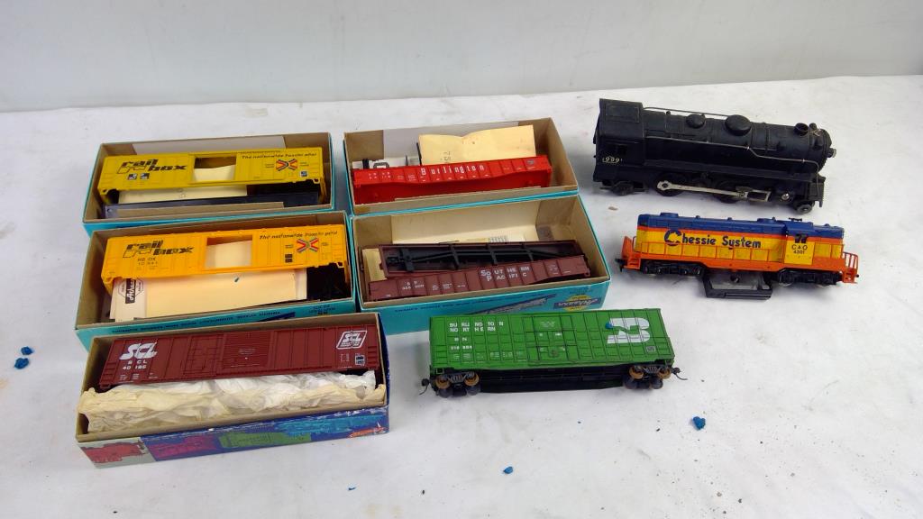 Athearn Miniature Train/Freightcars, 8 Pieces