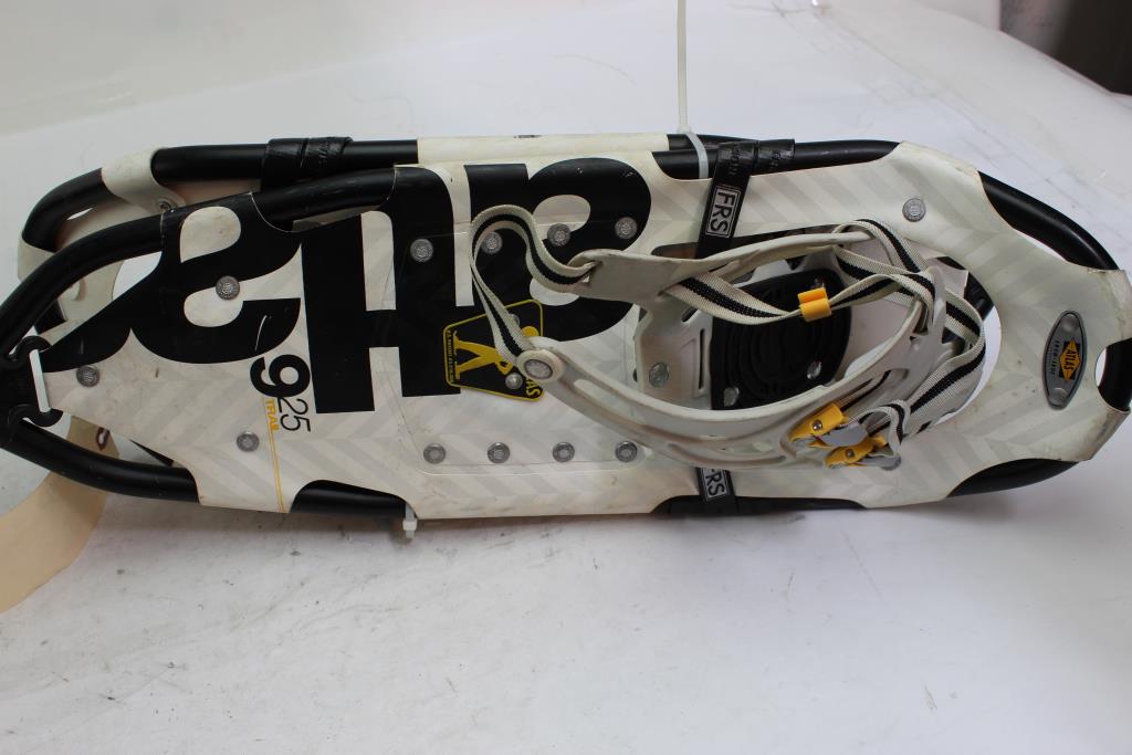 Atlas 925 Trail Series Snowshoes Property Room