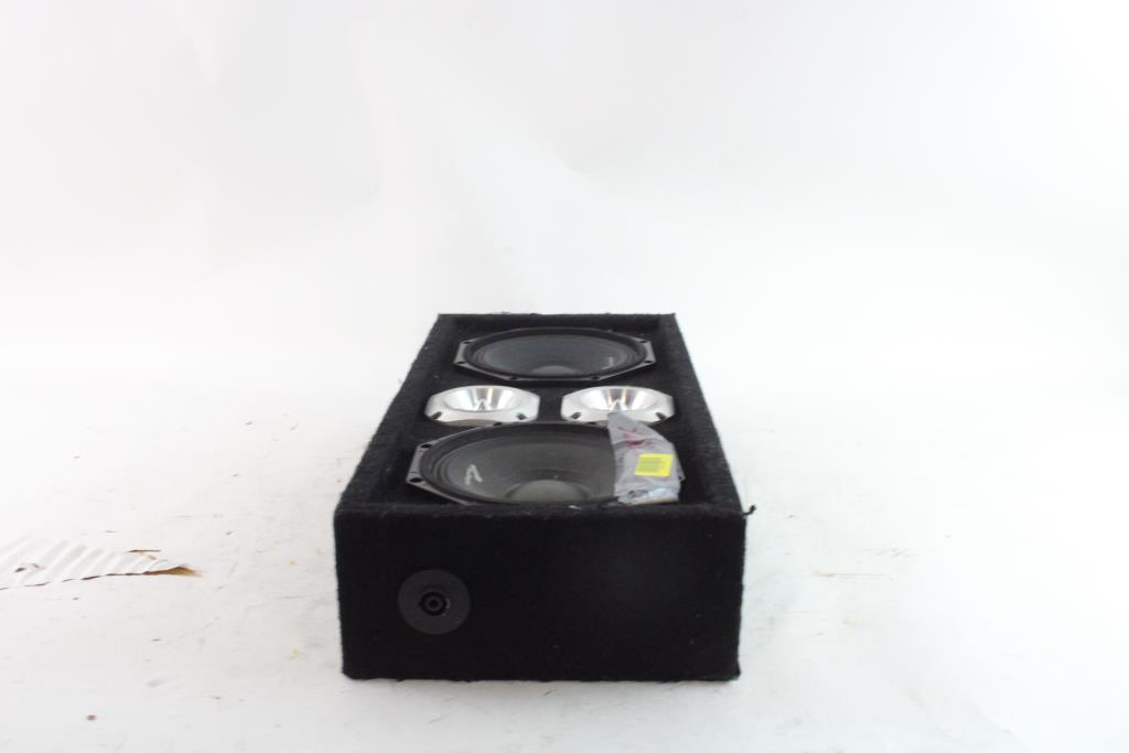 Audiopipe Subwoofers & Tweeters With Enclosure Property Room