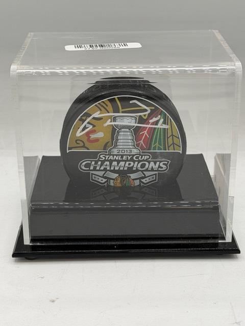 Autographed Marian Hossa Chicago Blackhawks 2013 Stanley Cup Champions Hockey Puck