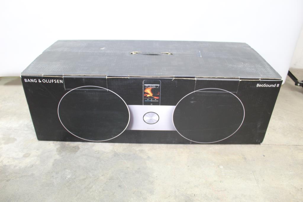 bang & olufsen beosound 8
