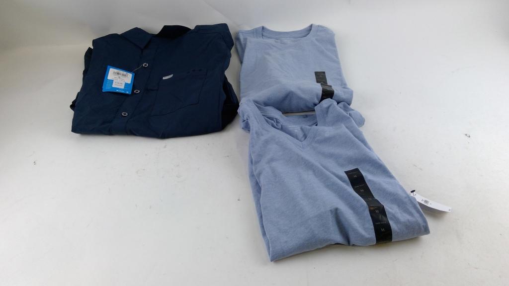 Bannana Republic Shirts And More 3 Pieces