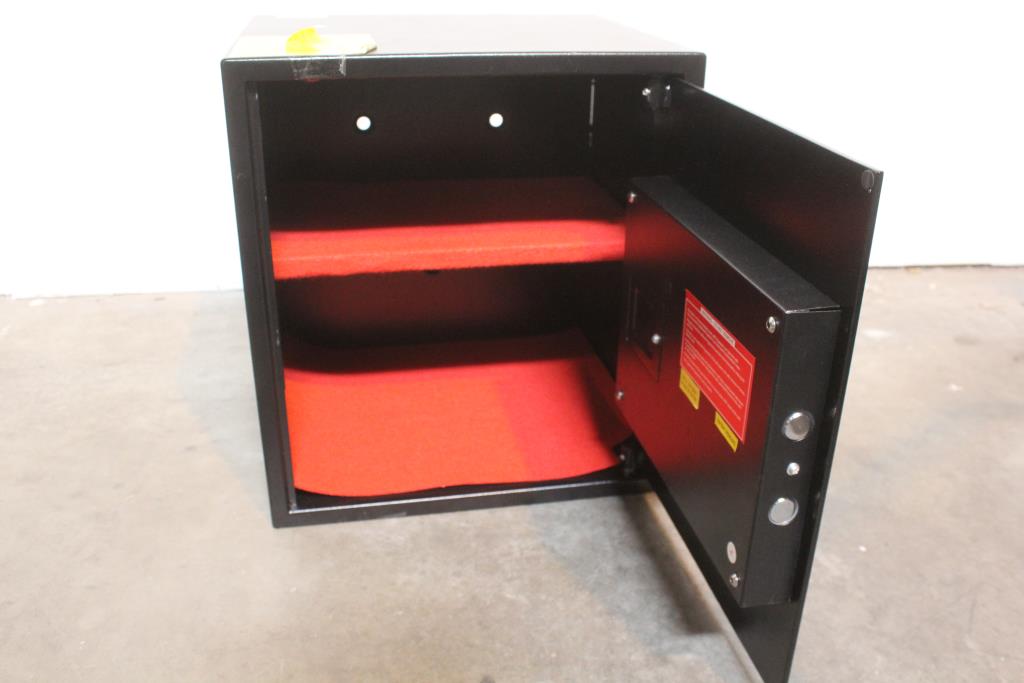 Barska Fingerprint Safe With Keys Property Room