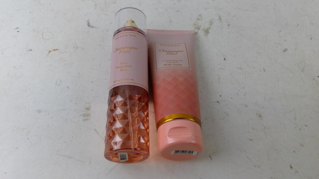 Bath & Body Works Champagne Toast And More 2 Pieces