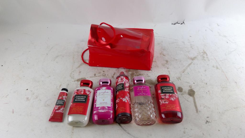 Bath & Body Works Ginghan Gorgeous Body Wash And More 5+ Pieces