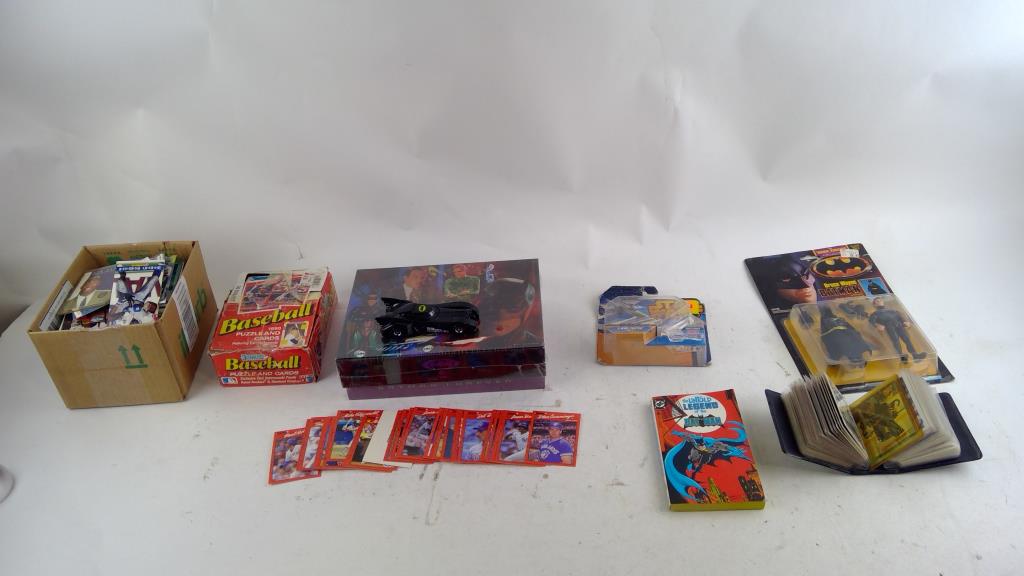 Batman Batmobile Toy And More 5+ Pieces