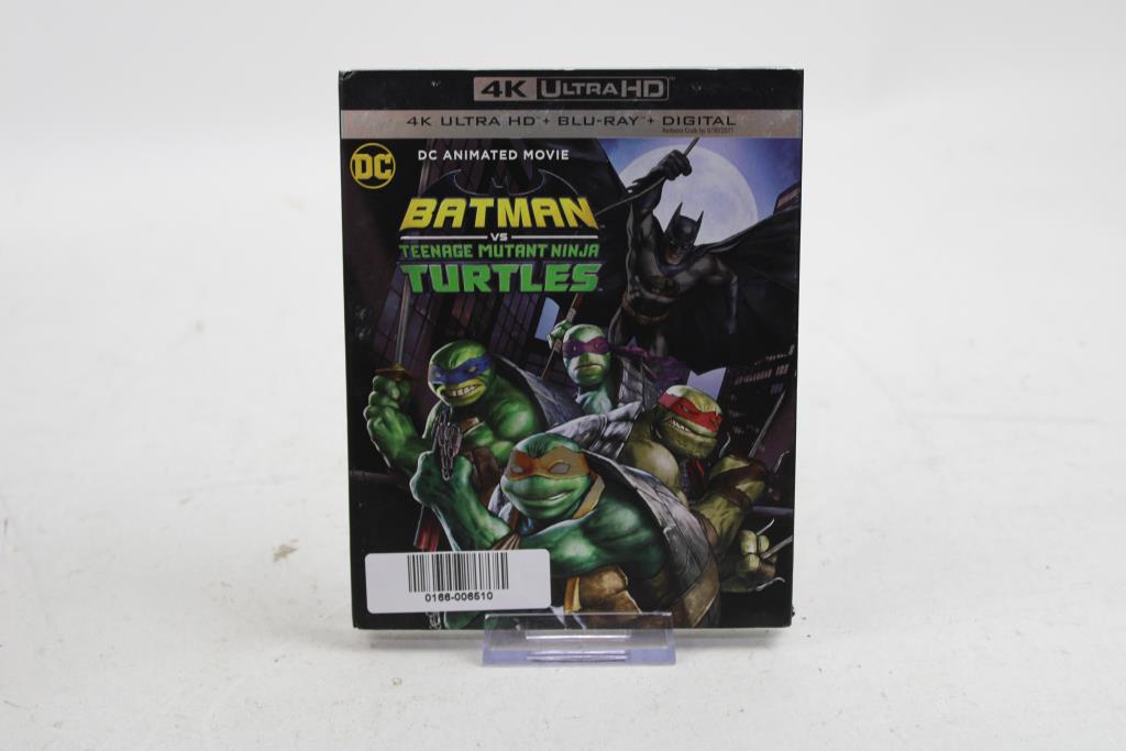 Batman Vs Teenage Mutant Ninja Turtles 4K Ultra HD + Blu-Ray