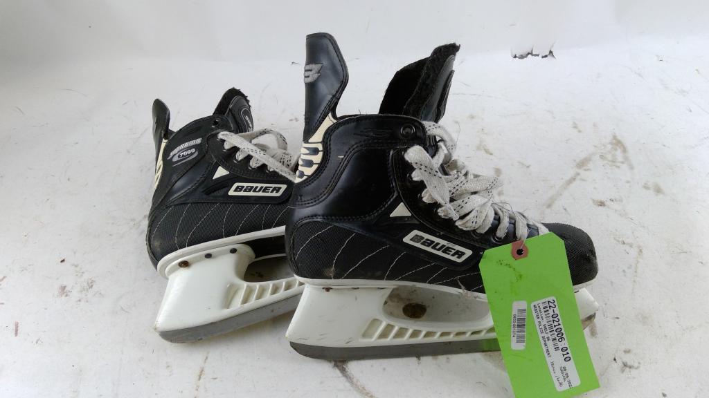 Bauer Ice Skates