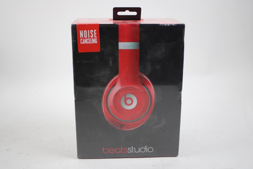 Beats By Dr. Dre  Bluetooth Speaker