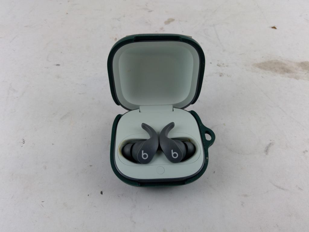 Beats Pods Wireless Earbuds