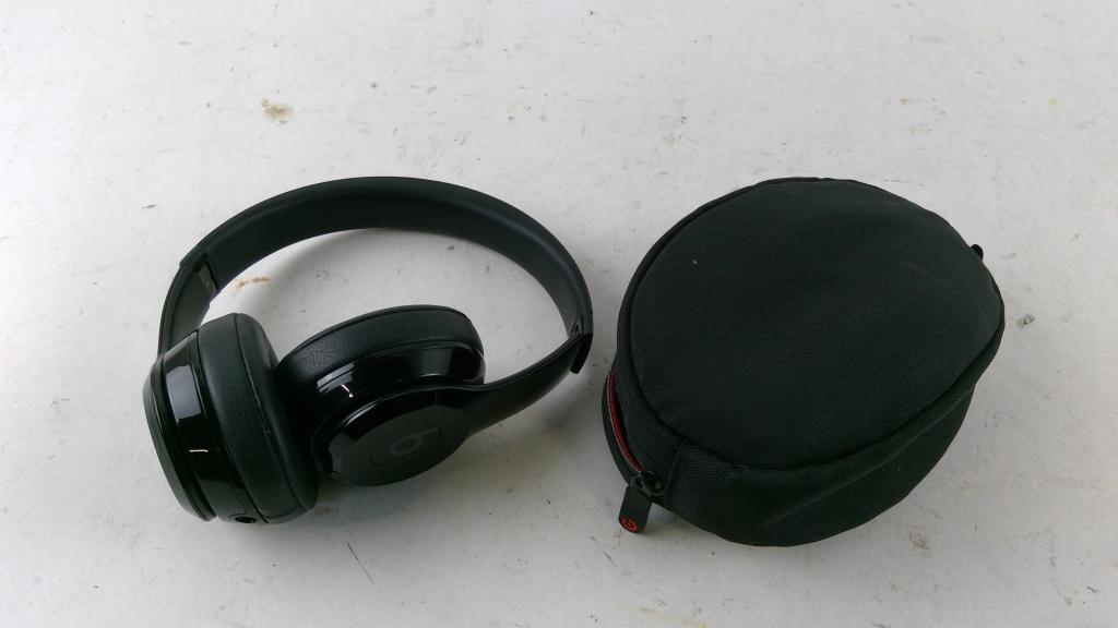 Beats Solo 3 Wireless Headphones