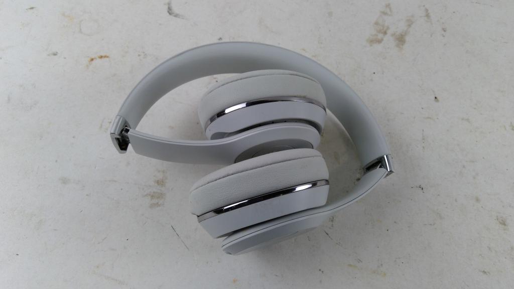 Beats Solo 3 Wireless Headphones