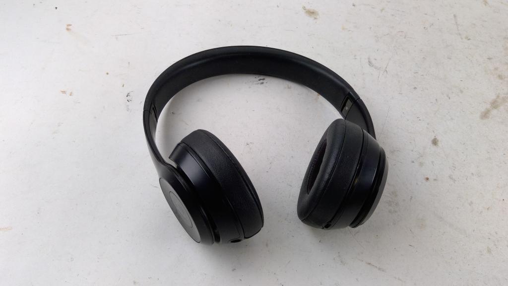 Beats Solo 3 Wireless Headphones