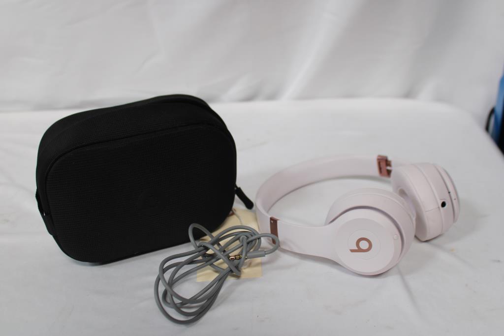 Beats Solo 4 Headphones